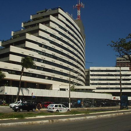 Lindo Apto Em Ondina Com Vista Salvador Bagian luar foto